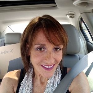 Meet your Posher, Donna